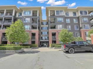 33540 Mayfair Ave #301, Abbotsford, BC V2S0J3