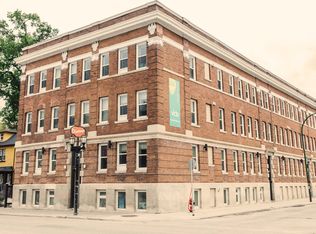 634 Broadway Ave #17, Winnipeg, MB R3C 0W9