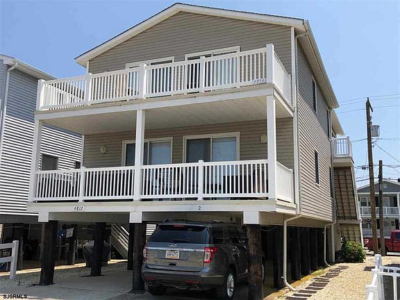 3rd image of 4814 Asbury Ave
