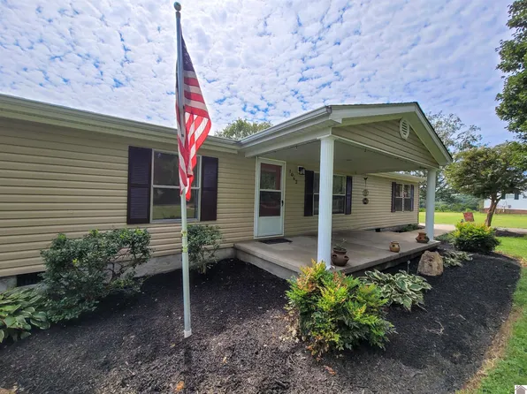 7062 Old Glasgow Rd, Scottsville, KY 42164