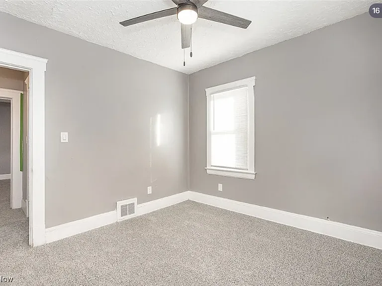 1045 Carlyon Rd #1 — Photo 18