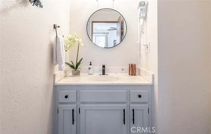 27981 Rainbow Dr — Photo 6