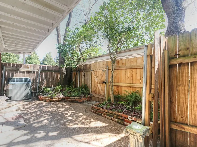 4040 San Felipe St #106 — Photo 15