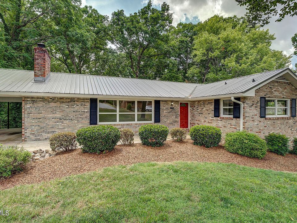 1st image of 2117 Beechnut Dr