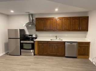 8305 Summerwood Dr, Mc Lean, VA 22102