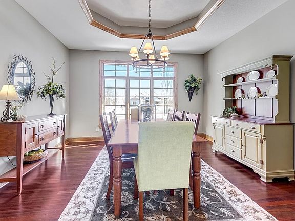3rd image of 23831 Meadow Creek Dr