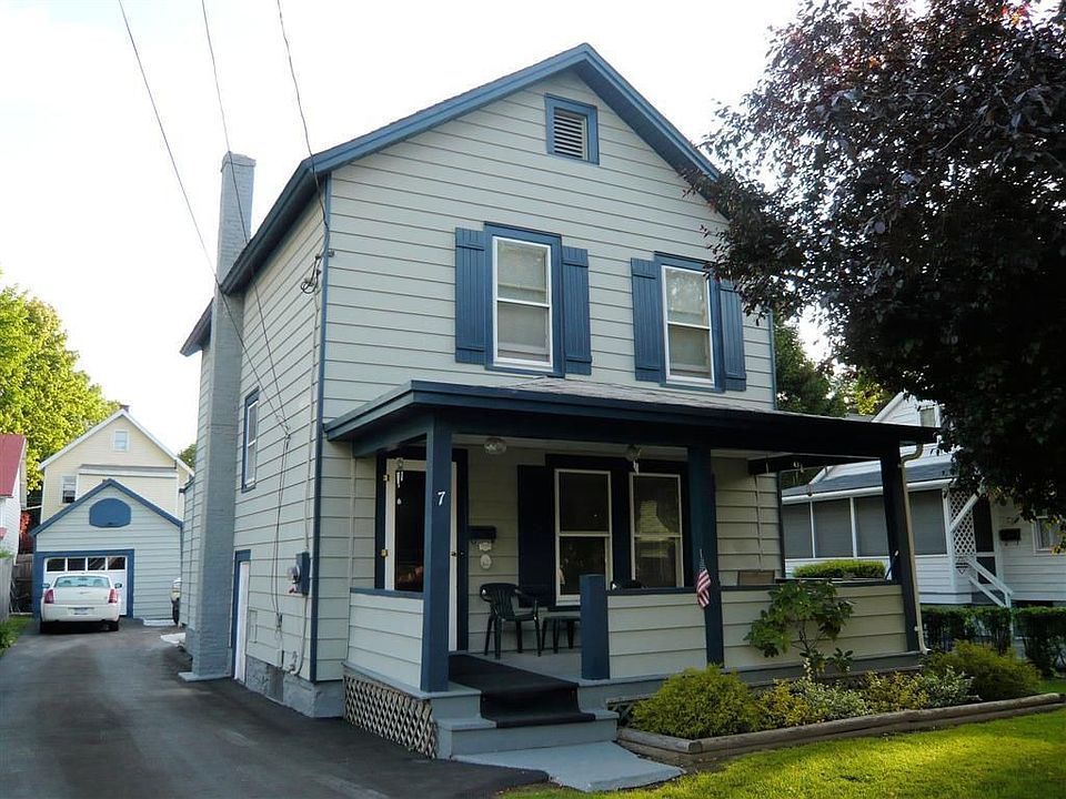 Beautifully Renovated, New Roof, Paint, Driveway Paved, Landscaped Flower Boxe