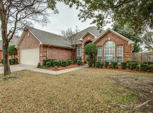 6128 Cliffbrook Dr, North Richland Hills, TX 76180