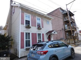 238 W Rowe St, Tamaqua, PA 18252