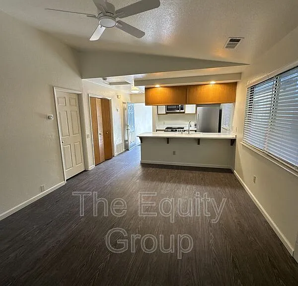 4944 W Westgate Ct — Photo 5