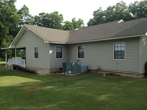 Rear of home. 1 yr old AC