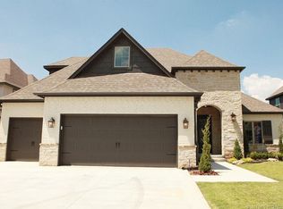 2913 E 104th St, Tulsa, OK 74137