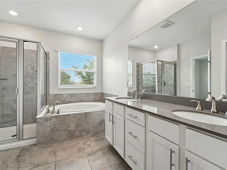 9944 Red Eagle Dr — Photo 30