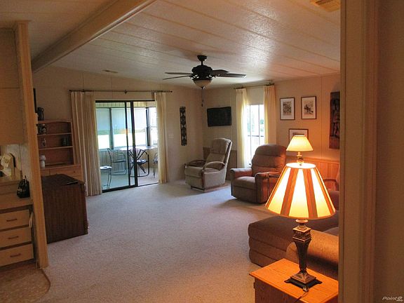 Living Room - Slider to Lanai