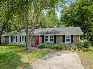 1340 Pocahontas St, Mount Pleasant, SC 29464