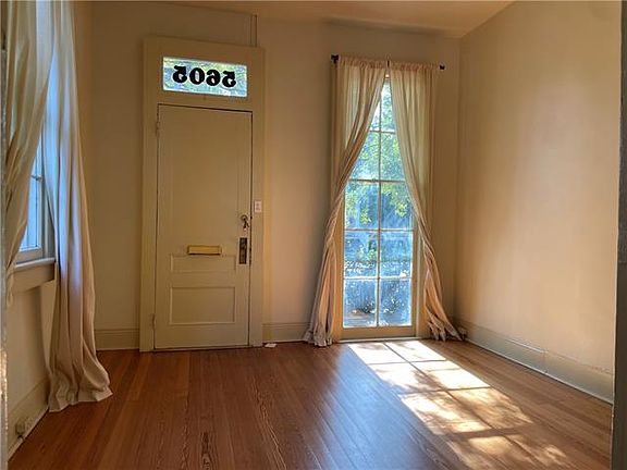 3rd image of 5605 Annunciation St