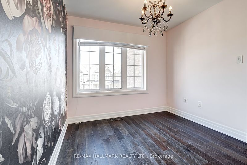 Ajax Townhouse for rent - 3 Bedrooms — photo 22