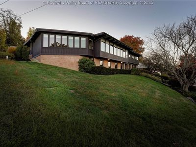 207 McKinley Ave, Charleston, WV, 25314