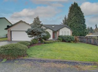 211 NW 98th Cir, Vancouver, WA 98665