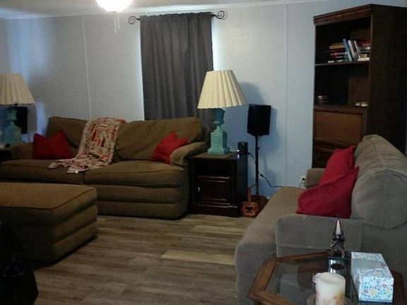 2nd image of 2327 Thoreau Dr