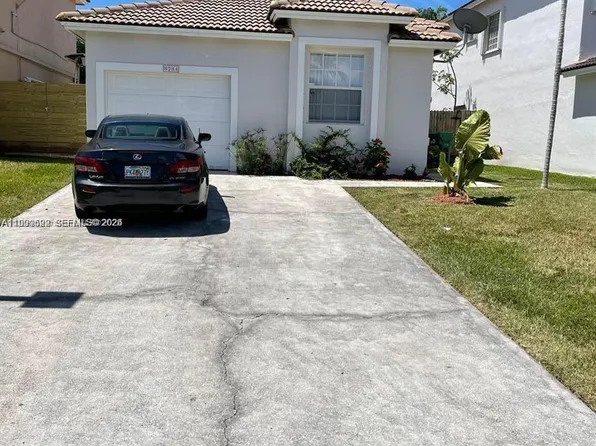 8784 SW 213th Ln, Cutler Bay, FL 33189