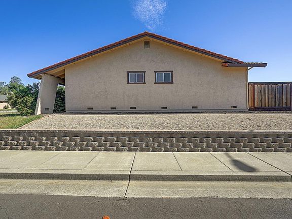 3rd image of 2132 Trinidad Place
