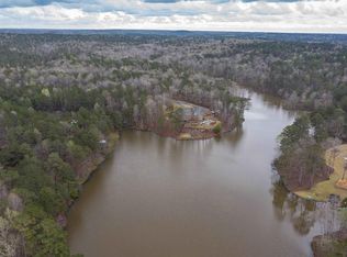 8818 River Rd, Columbus, GA 31904