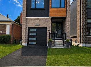 34 A Bellman Ave, Toronto, ON M8W4A3