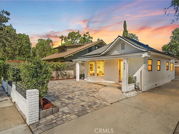 4th image of 808 S Los Robles Ave