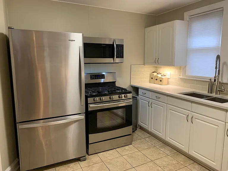 4926 W Schubert Ave #2 — Photo 5