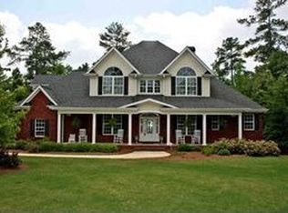 1011 Rocky Branch Farm Dr, Bogart, GA 30622