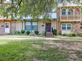 354 W Westview Ter, Arlington, TX 76013