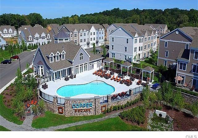 1st image of 501 Copper Square Dr