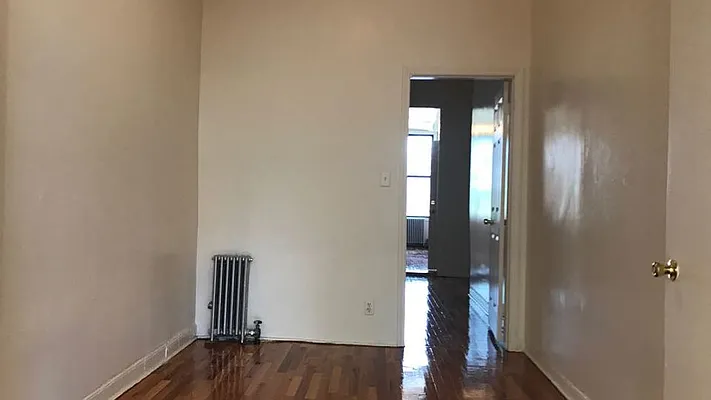Rented by Nooklyn NYC LLC | media 21