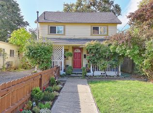 575 SW G St, Grants Pass, OR 97526