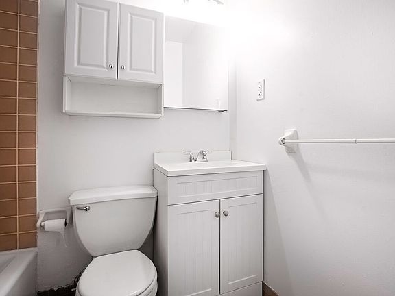 5th image of 100 W 86th St #4B6