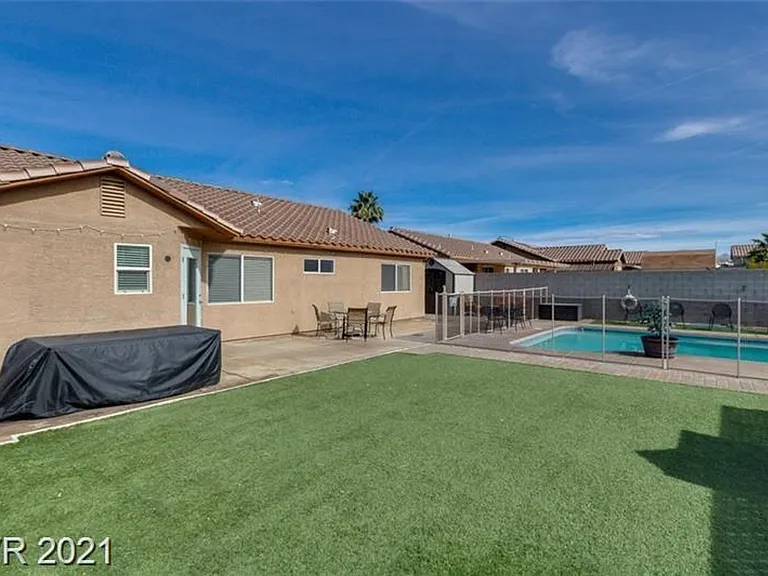437 Waterwheel Falls Dr — Photo 6