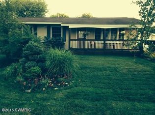 1441 Porter Rd, Norton Shores, MI 49441