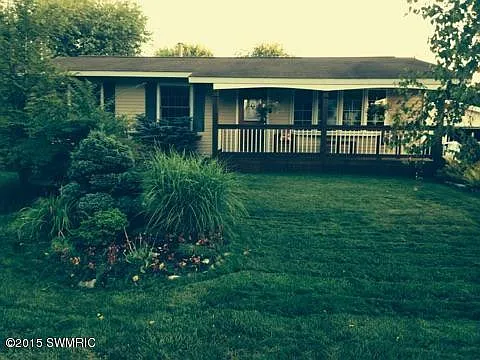 1441 Porter Rd photo 1