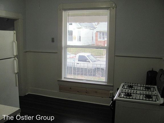 4th image of 1806A S Talbott St