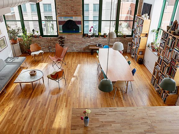 4th image of 22 N Morgan St Ste 215