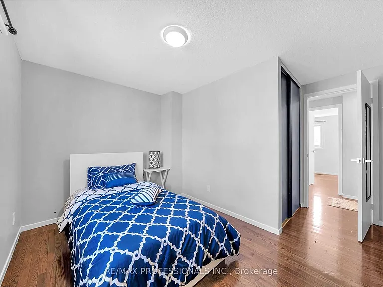 47 Wishford Dr — Photo 22