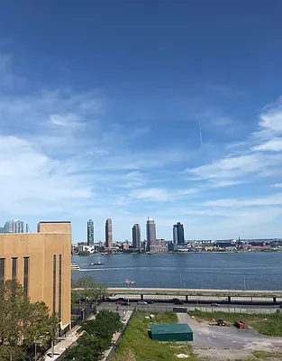 Rented by Segallis Real Estate | media 30