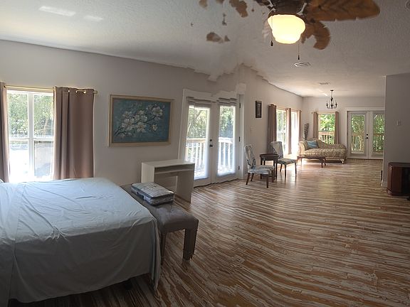 4th image of 6542 Sherry Ln #1