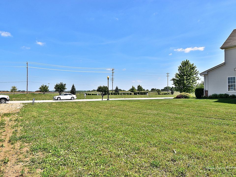 2nd image of 1101-1103 Sears Cir