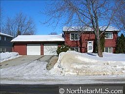 1st image of 77 Huntley Ln
