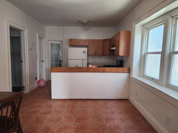 410 W Ferry St #L, Buffalo, NY 14213