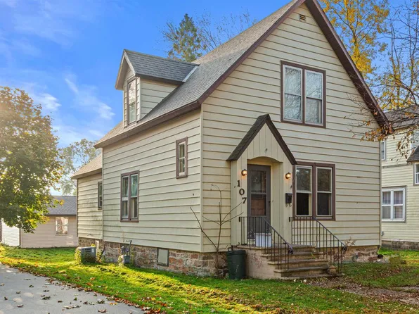 107 South VINE AVENUE, Marshfield, WI 54449