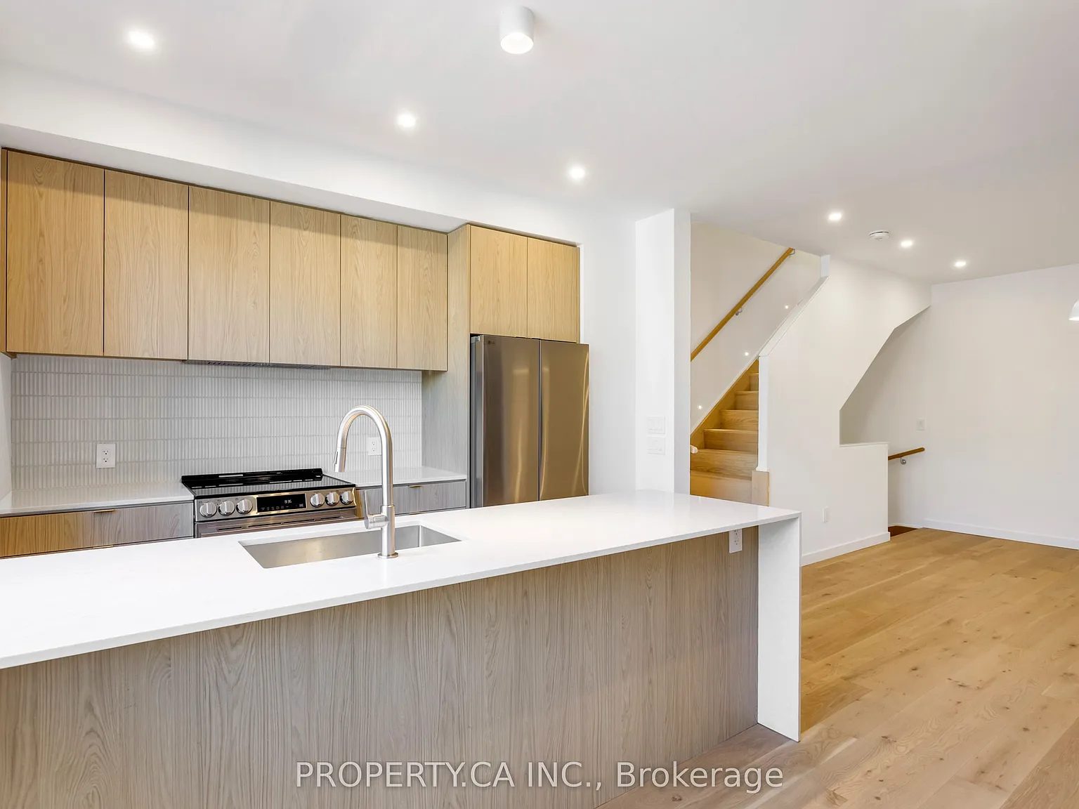 4 bed, $5,450 — Photo 4