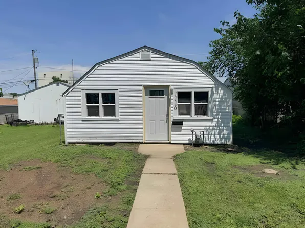 1116 15th Ave SW, Cedar Rapids, IA 52404